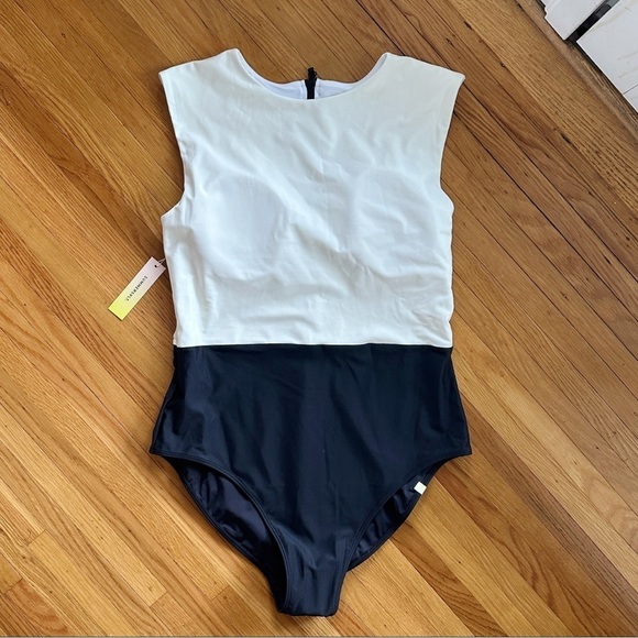 NWT Summersalt Surf One-Piece Colorblock Muscle T Bathing Suit sold out size 16 - Picture 8 of 13